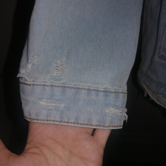 mono b: Distressed Ripped Light Wash Denim Jacket - Women's Size Large - Picture 6 of 11